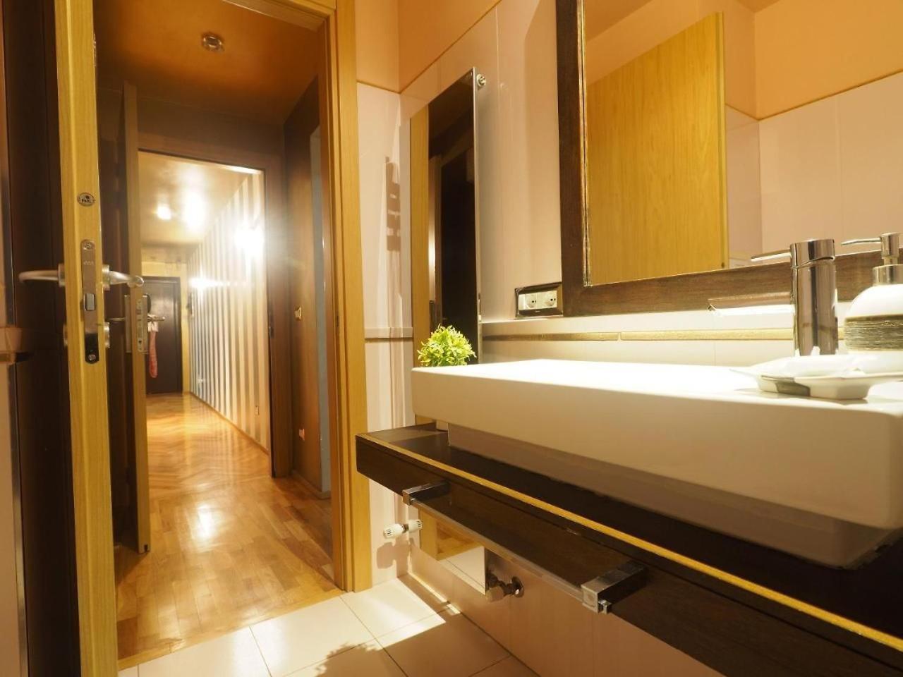 House Borgia Aparthotel Ρώμη Εξωτερικό φωτογραφία